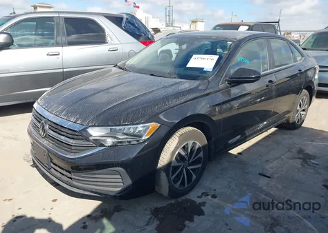 2024 Volkswagen Jetta 1.5T S из США, поврежденный, VIN 3VW5M7BU2RM092691